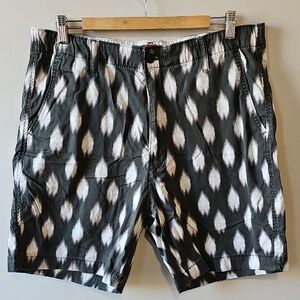 Levi's Large White Chino Shorts